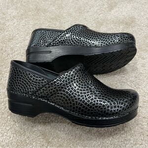 Dansko Women Professional Pro Clogs Nursing Black Silver Shoes Sz 41 US 10.5/11